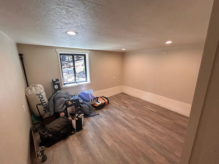 1580 Washoe Way #B — Photo 12
