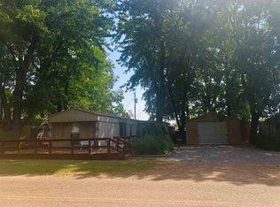 1092 Lake Dr, Hornbeak, TN 38232