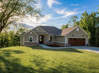 901 E Route M, Hartsburg, MO 65039
