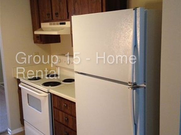 5th image of 7529 Holly Grove Ct