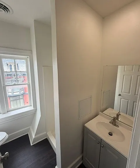 200-202 S Duke St #5 — Photo 5