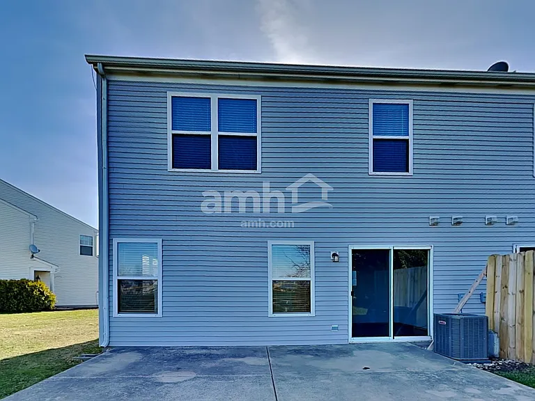 250 Wedgewood Cir — Photo 18