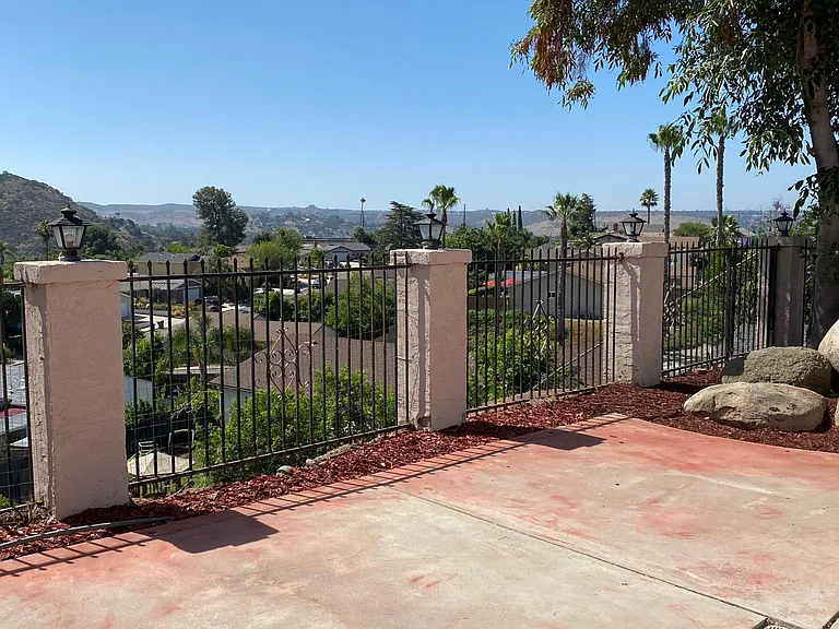 14713 Helen Park Ln — Photo 5
