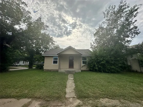 1001 N Choctaw St, Dewey, OK 74029