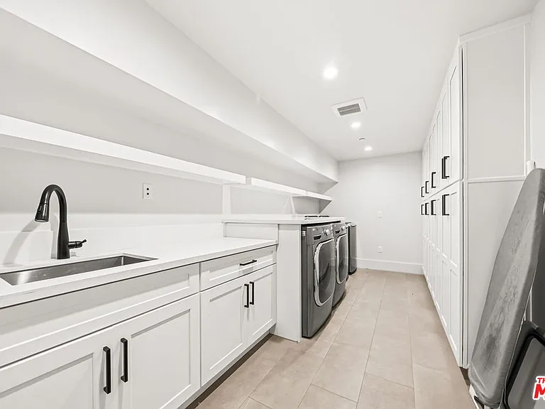 9206 Monte Mar Dr — Photo 48