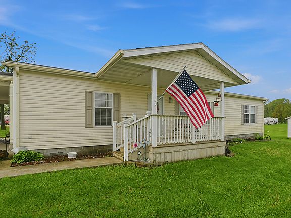 2nd image of 1050 County Road 1218