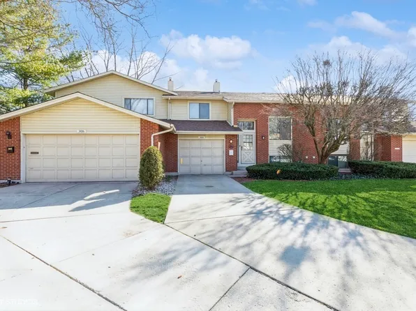 3434 Golfview Dr, Hazel Crest, IL 60429