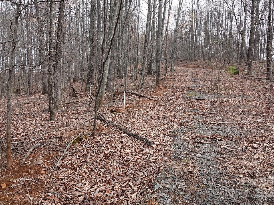 1st image of 101 Sky Ridge Dr