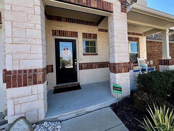 5th image of 2115 Silver Charm Ln