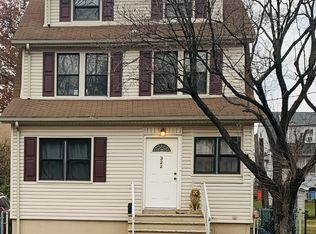 322 New Milford Ave, Dumont, NJ 07628