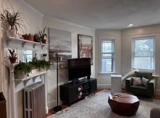 129 Stoughton St FLOOR 3, Dorchester, MA 02125