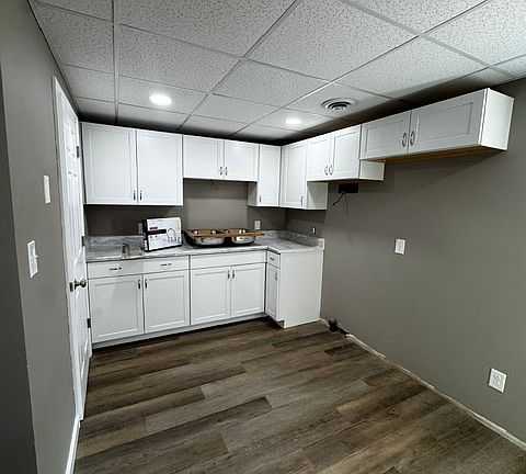 2nd image of 417 Shawnee Dr #6