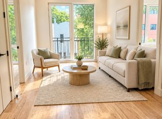 31 Woodbine St #2A, Brooklyn, NY 11221