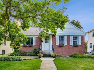 3724 Hollywood Ave, Brookfield, IL