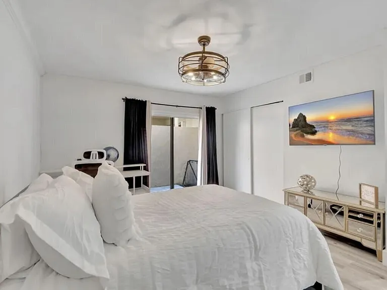 17372 Boca Club Blvd #408 — Photo 9
