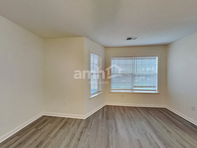 2714 Cedar Bluff Dr — Photo 9