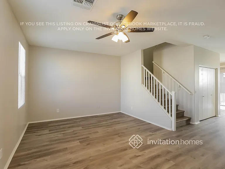 3927 S 53rd Dr — Photo 3