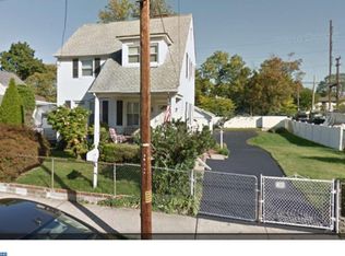 24 N Penn St, Hatboro, PA 19040