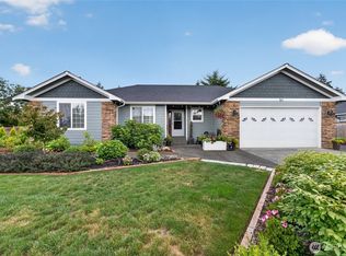 162 E Cobblestone Ln, Sequim, WA 98382