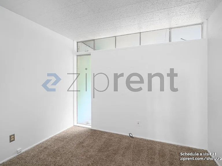 2745 NW Pettygrove St #1 — Photo 5
