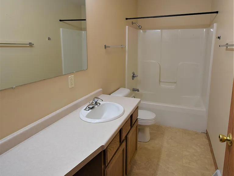 420 Preston Ln — Photo 14