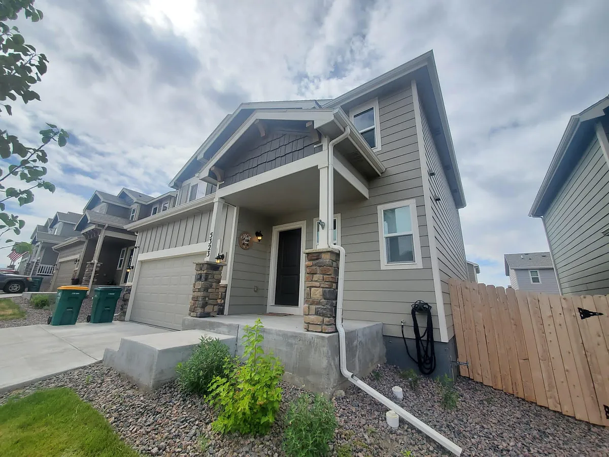 Building Photo - 5323 Pabst Dr
