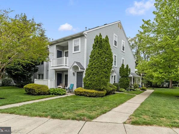 1806 Aberdeen Ln, Blackwood, NJ 08012