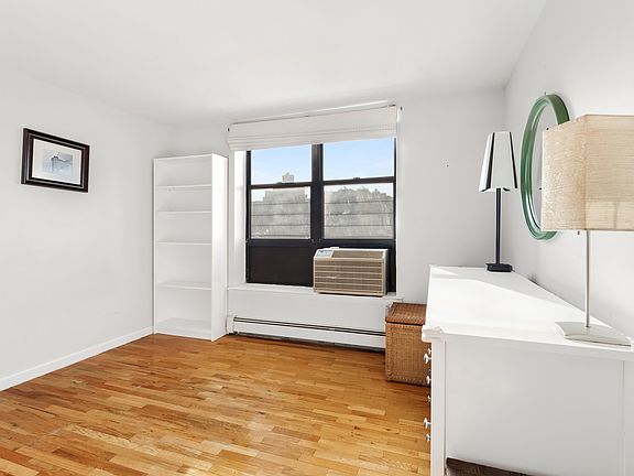 3rd image of 1417 31st Ave APT 3A
