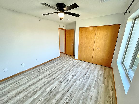4th image of 1415 N Jones Blvd APT 8