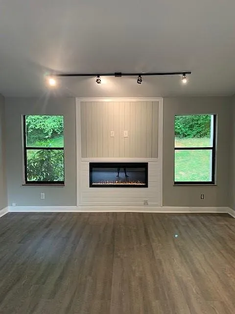 3 bed, 2100 sqft, $2,200 — Photo 4