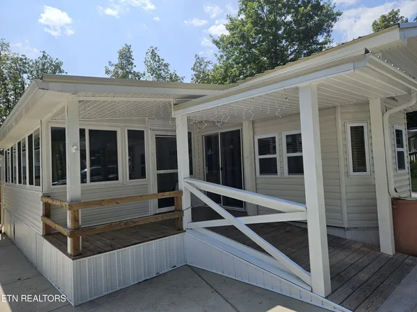 60 Huron Trl, Crossville, TN 38572