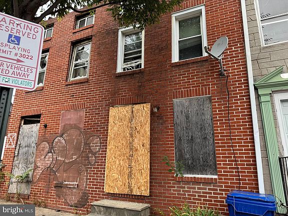 2nd image of 1722 W Baltimore St