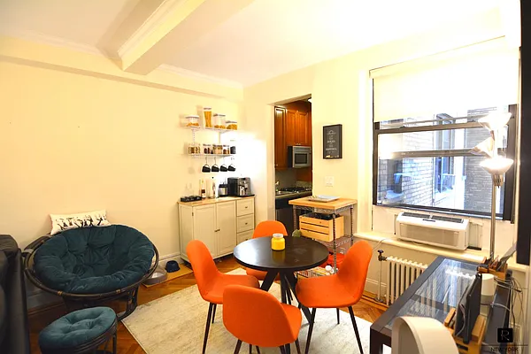 Rented by R New York | media 5