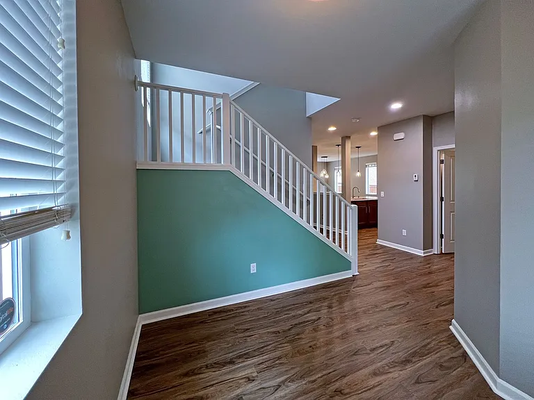 16926 SE 262nd St — Photo 5