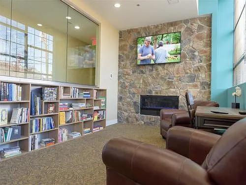 Lofts 34 List — Photo 17