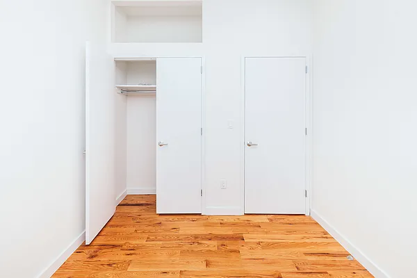 Rented by Nooklyn NYC LLC | media 5