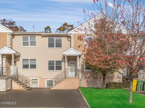 5 Ford Avenue, Lakewood, NJ 08701