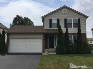 7757 Farm Hill Dr, Blacklick, OH