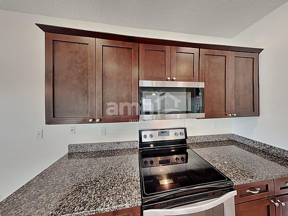 3rd image of 147 E Jayce Way