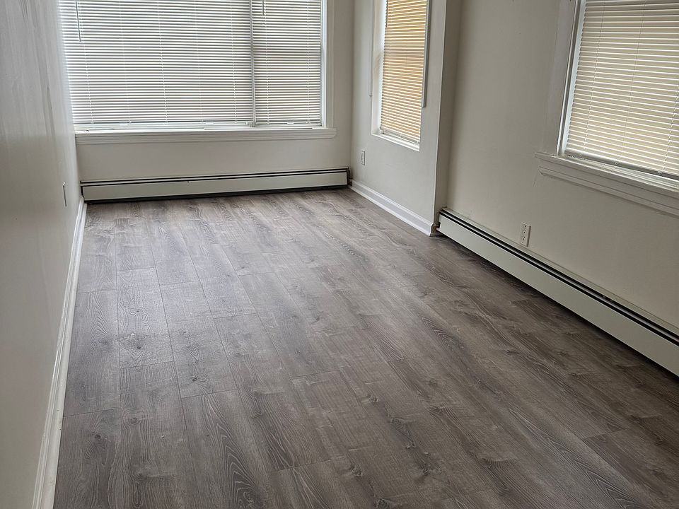 1st image of 93 Horton Ave