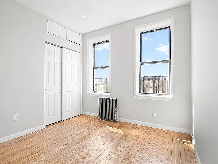111 Lee Ave #5G — Photo 7
