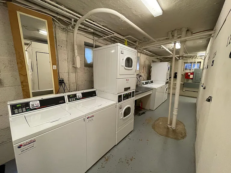 Building Laundry