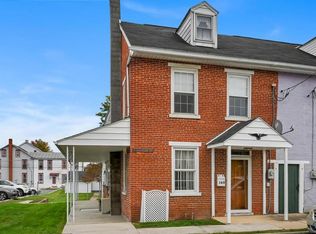 140 N Railroad St, Annville, PA 17003