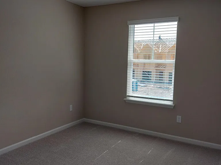 12866 Josslyn Ln — Photo 17