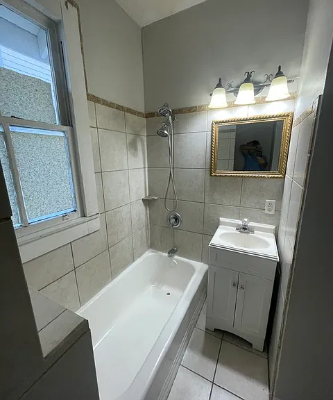 2674 Myrtle St — Photo 35