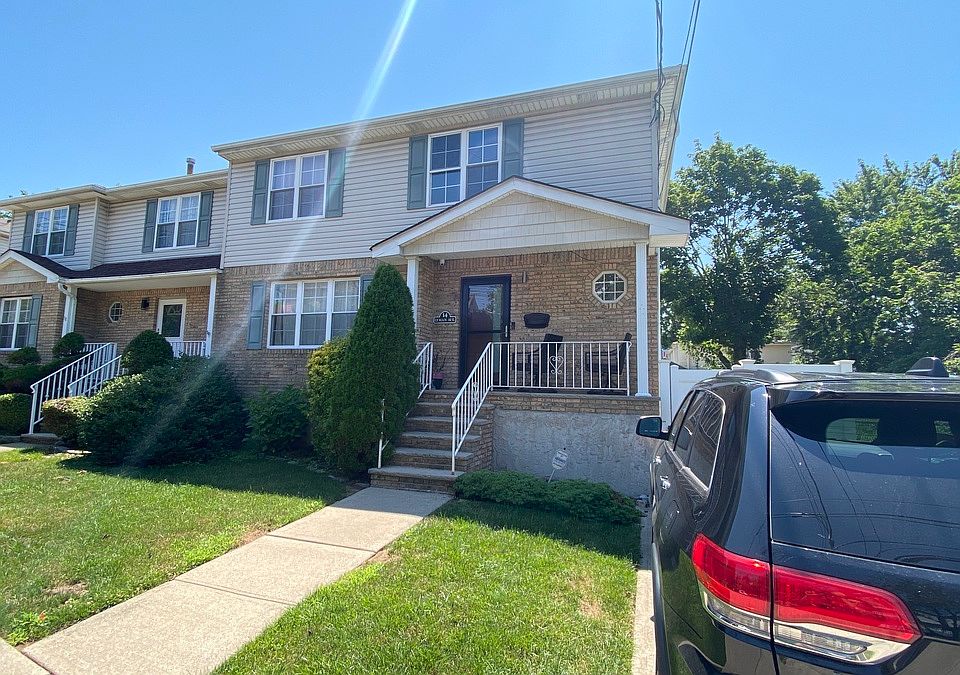 1st image of 14 Lyman Ave