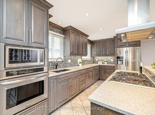 194 Hahn Ave, Cambridge, ON N3C2Z2