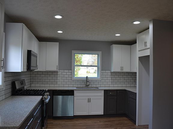 3rd image of 2158 Ormond Ave
