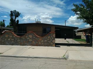 8825 Mount Delano Dr, El Paso, TX 79904