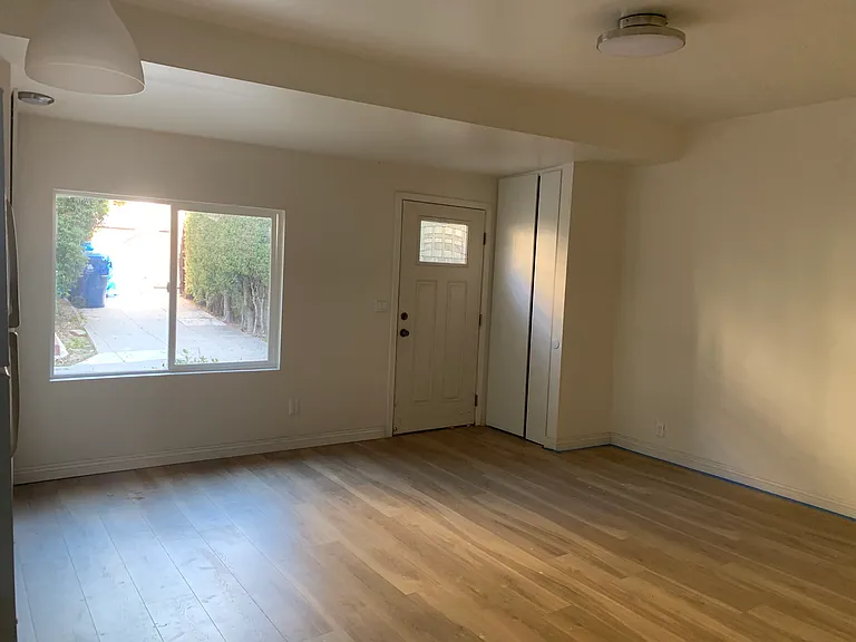 4444 Gainsborough Ave — Photo 5